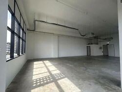 Hh @ Kallang (D13), Factory #604185671